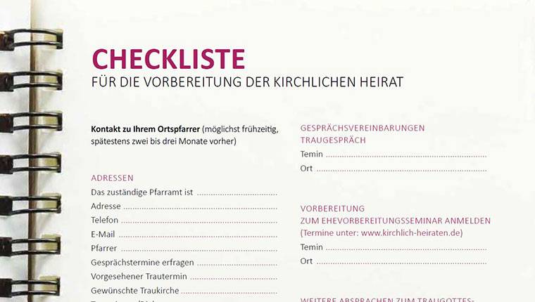 Das Foto zeigt die Checkliste zur Hochzeitsvorbereitung
